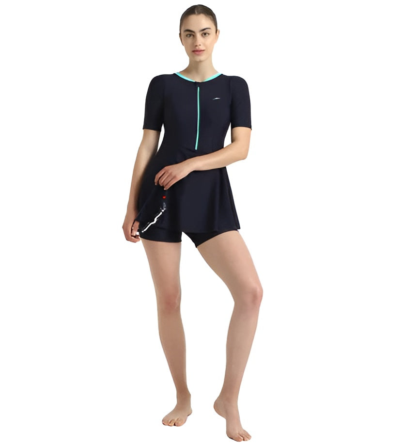 Speedo Women Closedback Sleeved With Boyleg